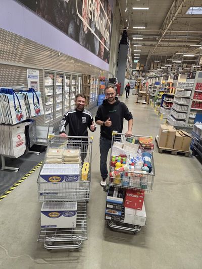 Einkauf für Saisoneröffnungsturnier